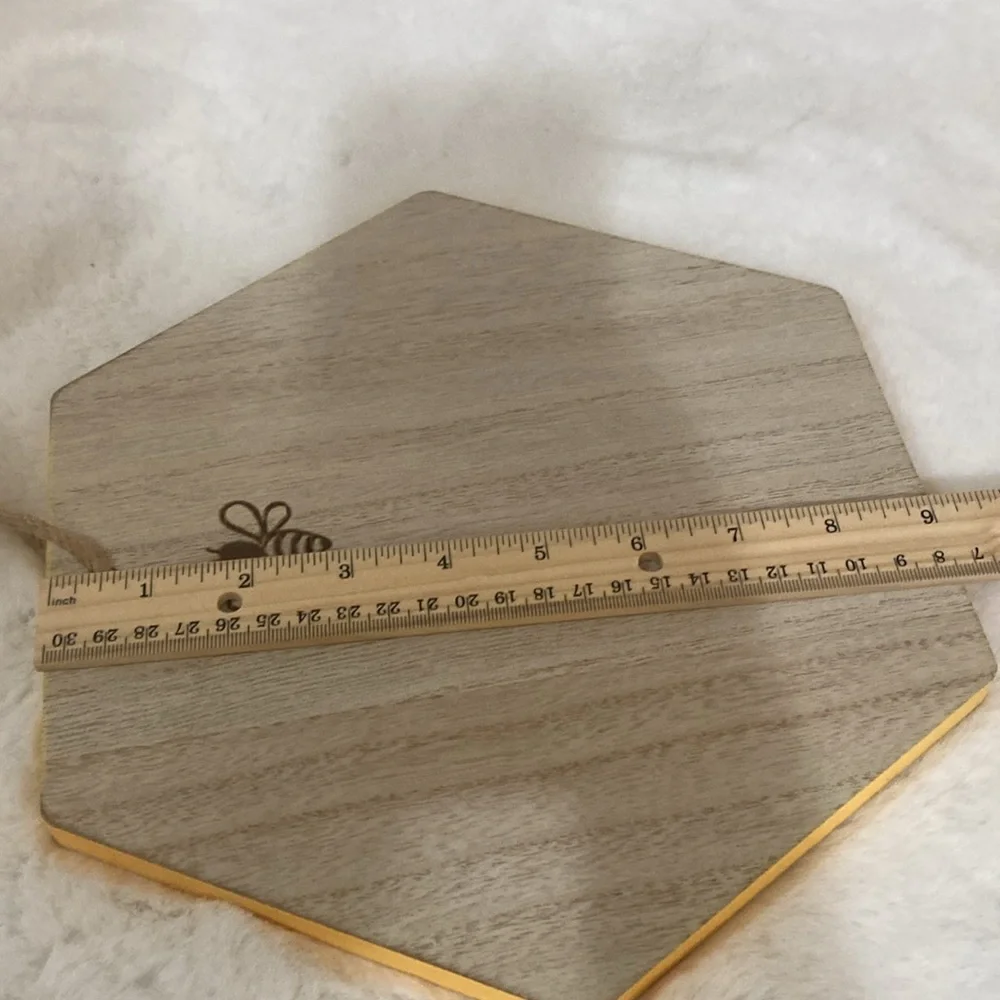 Target BP 2019 Bee Wooden Trivet